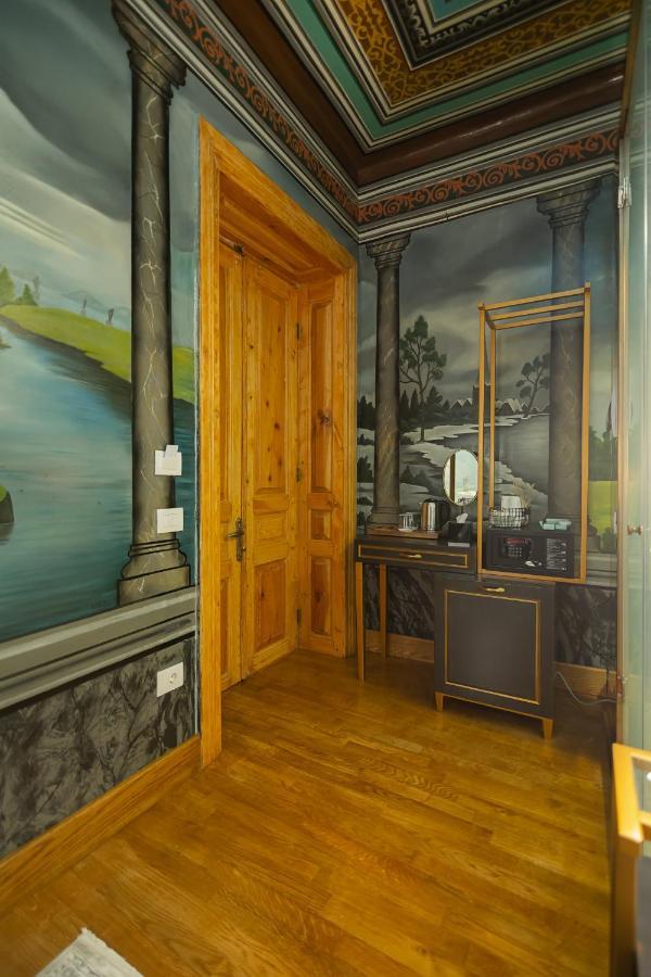 Tresor Art Boutique Hotel